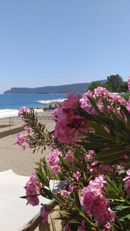 Ugur Beach Hotel كمر المظهر الخارجي الصورة